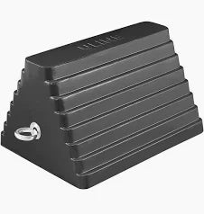 Wheel Chock, Rubber 9" x 8" x 6", Black (comes with Eyebolt)